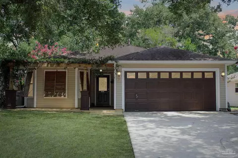 2069 Sequoia Cir, Pensacola, FL 32526