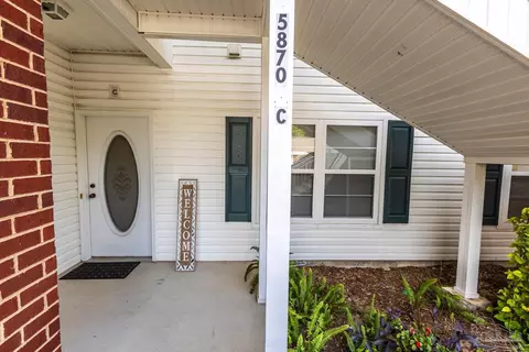 5870 Spanish Trl #C, Pensacola, FL 32504