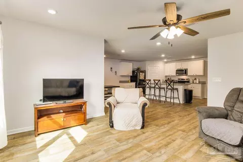 891 Jesse Dr, Cantonment, FL 32533 photo 11