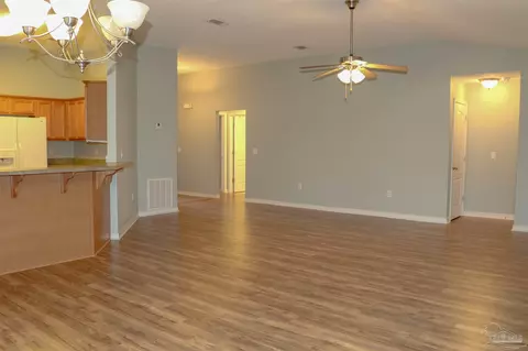 2455 Flintstone Dr, Cantonment, FL 32533 photo 7