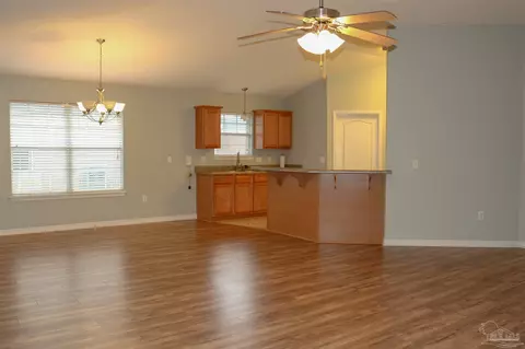 2455 Flintstone Dr, Cantonment, FL 32533 photo 8