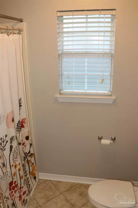 2455 Flintstone Dr, Cantonment, FL 32533 photo 15