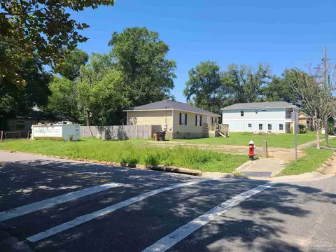 1800 Blk Dr Martin Luther King Jr Dr, Pensacola, FL 32503