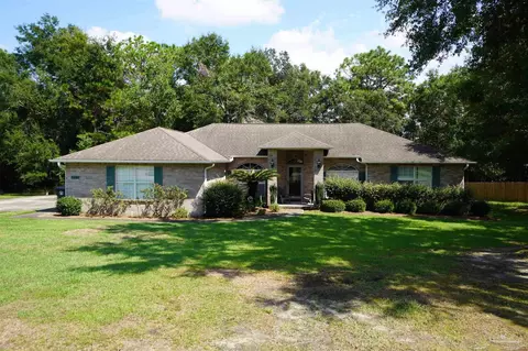 5382 Oak Meadow Dr, Milton, FL 32570