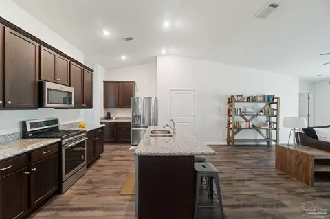 4708 Perception Cir, Milton, FL 32570 photo 10