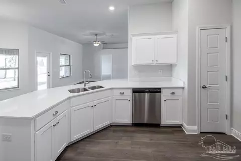 5968 Parsonage Cir, Milton, FL 32570 photo 16