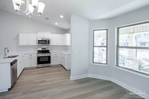 Kitchen - 5980 Parsonage Cir, Milton, FL 32570 photo 2 of 6