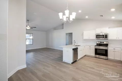 Kitchen - 5980 Parsonage Cir, Milton, FL 32570 photo 1 of 6