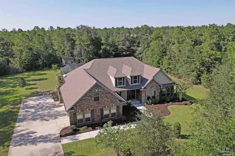 5847 Mossy Creek Ln, Pace, FL 32571