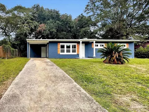 4520 Florelle Way, Pensacola, FL 32505