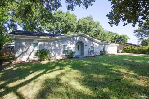 6917 Kelvin Ter, Pensacola, FL 32503