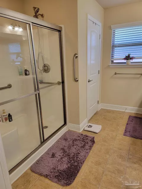 4926 Tributary Dr, Milton, FL 32570 photo 18