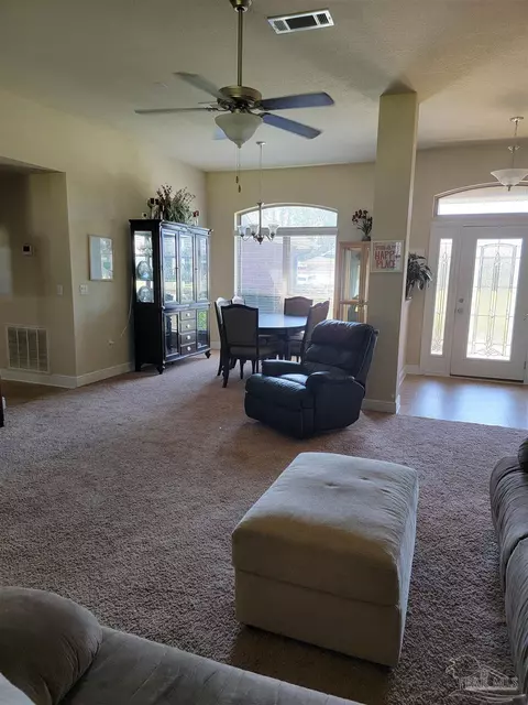 4926 Tributary Dr, Milton, FL 32570 photo 5