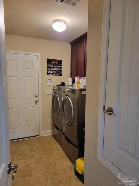 4926 Tributary Dr, Milton, FL 32570 photo 24