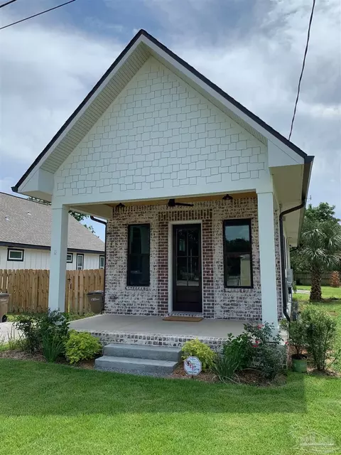 1205 E Scott St, Pensacola, FL 32503