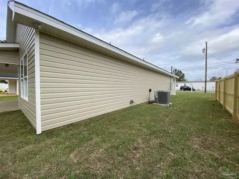 Exterior - 5124 Hendricks Cir, Jay, FL 32565 photo 10 of 12