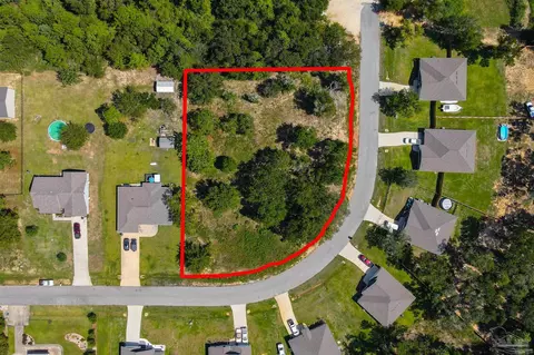 32816 N Pickens Ave, Lillian, AL 36549