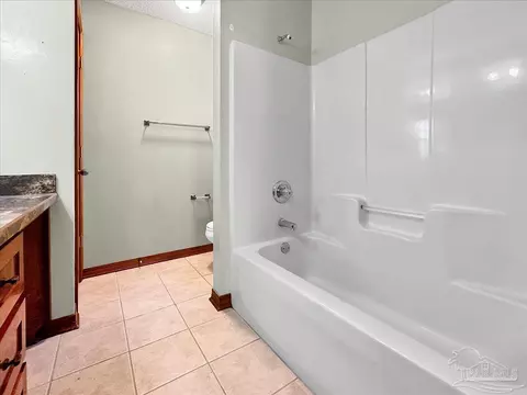 6440 Imperial Dr, Milton, FL 32570 photo 25