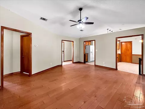 6440 Imperial Dr, Milton, FL 32570 photo 8