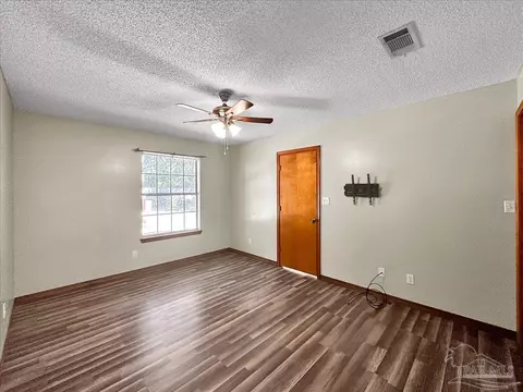 6440 Imperial Dr, Milton, FL 32570 photo 23