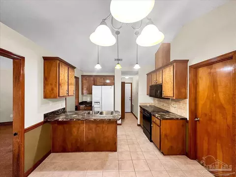 6440 Imperial Dr, Milton, FL 32570 photo 17