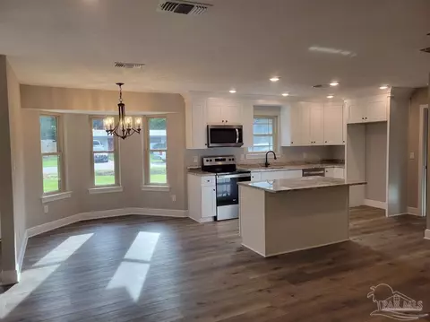 2975 N 16th Ave, Milton, FL 32583 photo 6