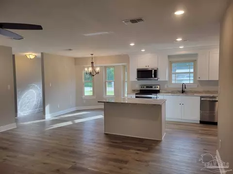 2975 N 16th Ave, Milton, FL 32583 photo 10