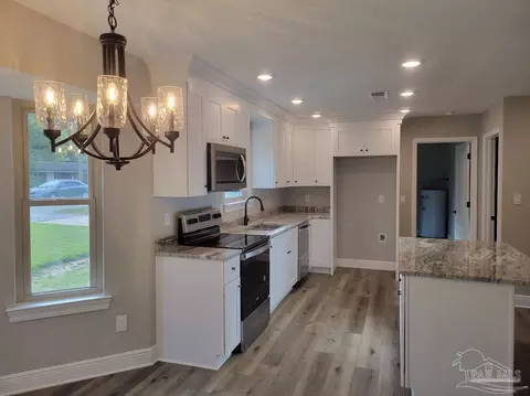 2975 N 16th Ave, Milton, FL 32583 photo 3