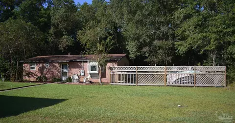 5393 Colorado St, Milton, FL 32583