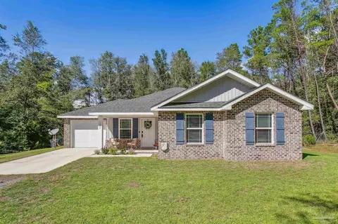 5894 Daffodil Dr, Milton, FL 32570