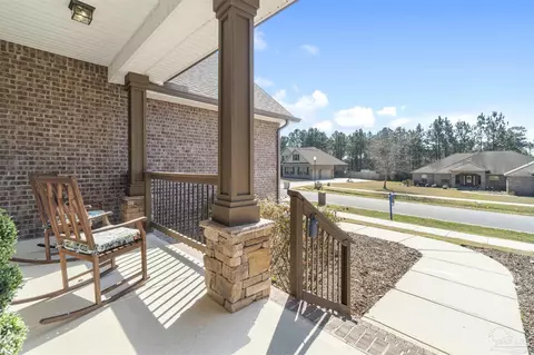 Exterior - 2706 Tulip Hill Rd, Pace, FL 32571 photo 4 of 11