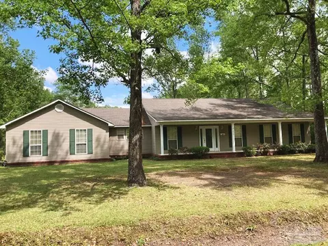 415 Forest Ave, Atmore, AL 36502