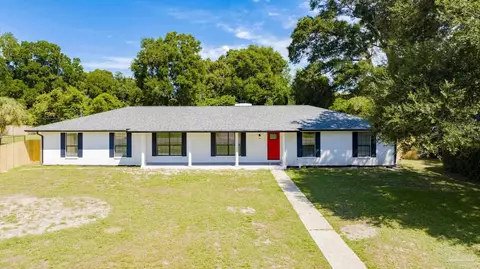 424 Twin Bay Dr, Pensacola, FL 32534