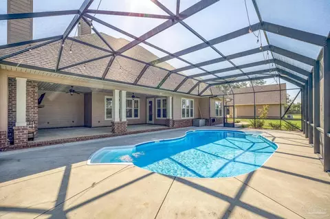Exterior - 9575 Chumuckla Springs Rd, Jay, FL 32565 photo 10 of 11