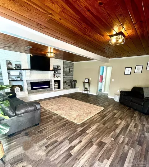 Living - 6151 Old Pollard Rd, Jay, FL 32565 photo 2 of 8