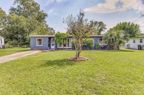 21 Emory Dr, Pensacola, FL 32506