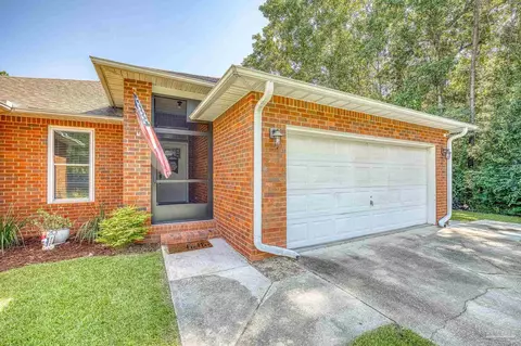 5409 Stafford Cir, Pace, FL 32571 photo 4