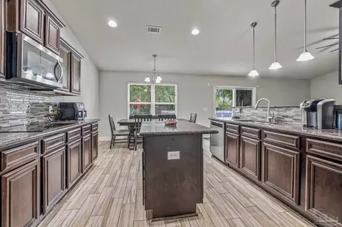 5595 Cane Syrup Cir, Pace, FL 32571 photo 3