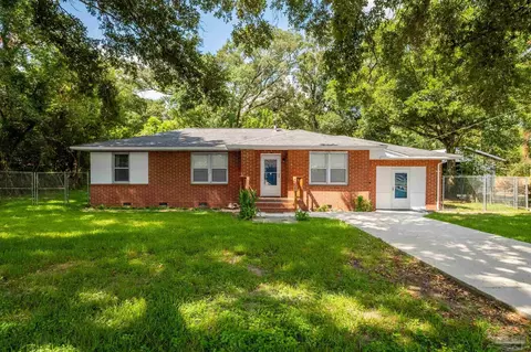 6 Sioux Trl, Pensacola, FL 32506