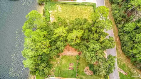 7 C Old Bay Pointe Rd, Milton, FL 32583 photo 12