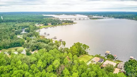 7 C Old Bay Pointe Rd, Milton, FL 32583 photo 14