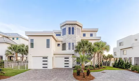 106 Ariola Dr, Pensacola Beach, FL 32561