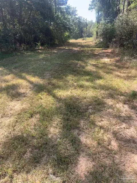 5844 Dixonville Rd, Jay, FL 32565 photo 7