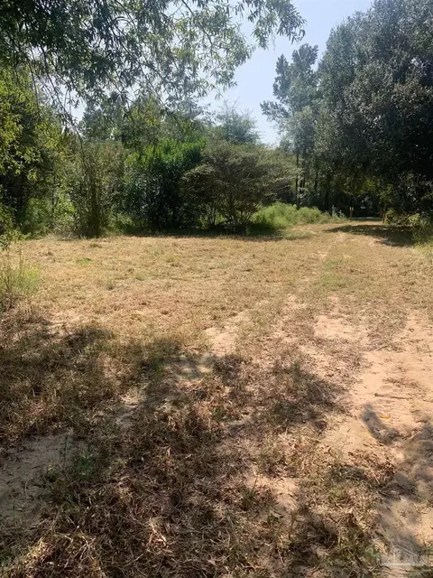 5844 Dixonville Rd, Jay, FL 32565 photo 10