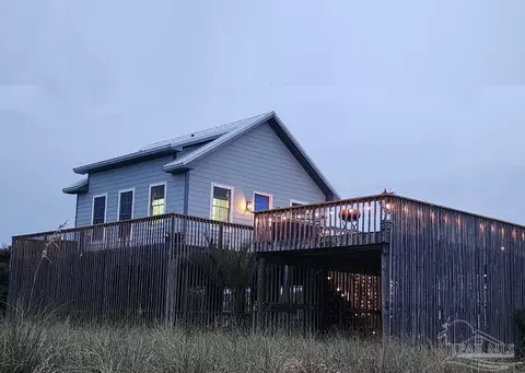 1114 Via Deluna Dr, Pensacola Beach, FL 32561