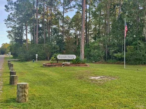 View/Area - 4758 Bayside Dr, Milton, FL 32583 photo 2 of 2