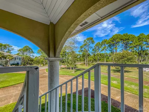 Exterior - 4758 Bayside Dr, Milton, FL 32583 photo 14 of 17