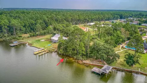 2729 Sea Lark Ln, Milton, FL 32583