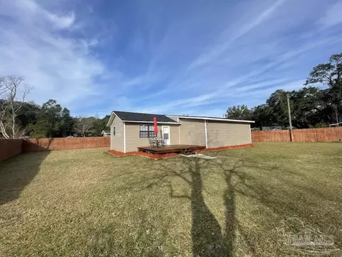 3904 Thornton St, Pace, FL 32571 photo 2