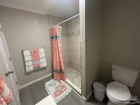3904 Thornton St, Pace, FL 32571 photo 9